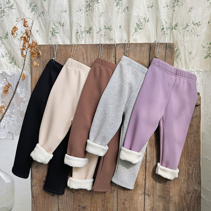 Velvet trousers