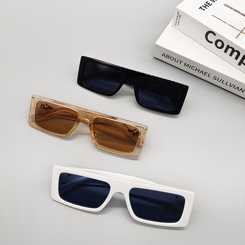 Europäische Und Amerikanische  Neue Modische Mehrfarbige Sonnenbrille Mit Quadratischem Rahmen display picture 1