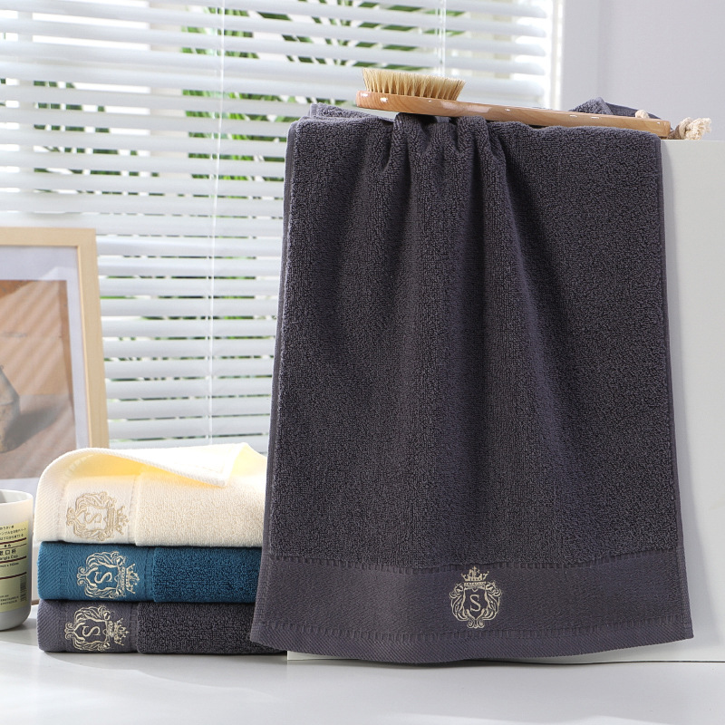 Serviette de visage épaisse en coton 32 plis avec logo brodé_voghion.com