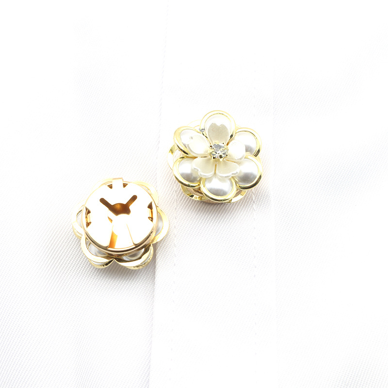 Plating Design 10 PCS/Package Imitation Pearl Copper Flower Jewelry Buckle Metal Button