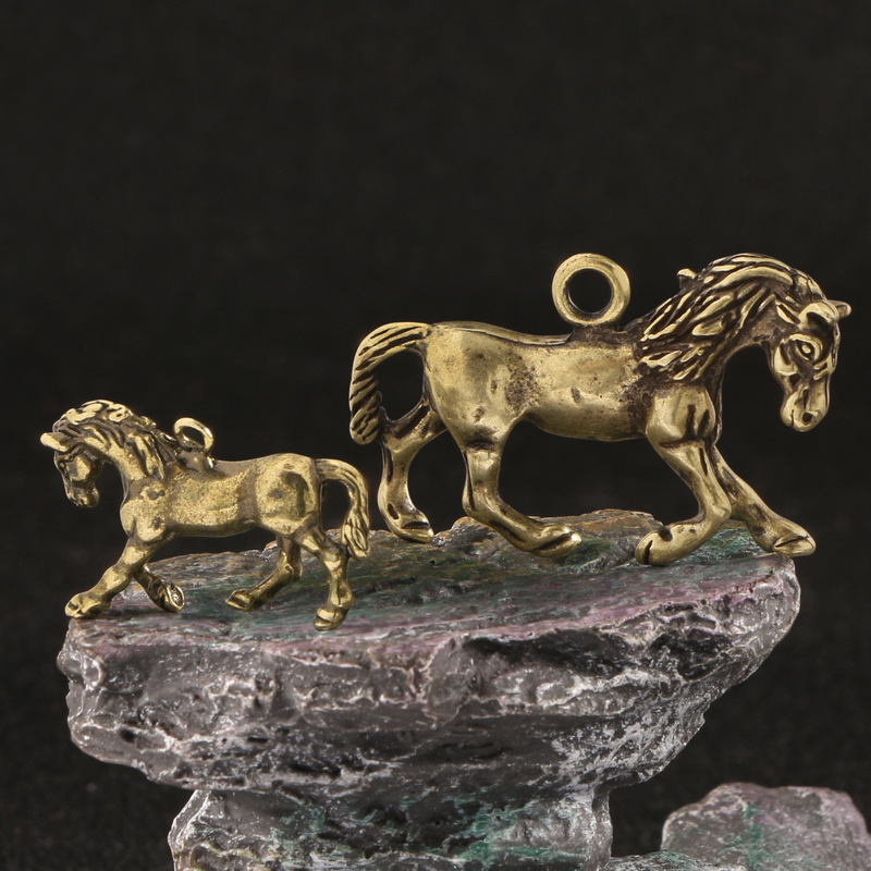 Zodiac copper horse ornaments brass crafts office desktop decoration horse to success pendant horse key chain