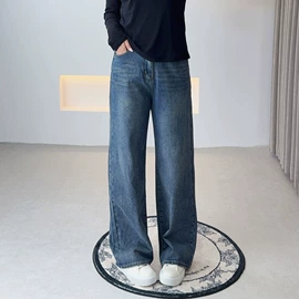 大码连衣裙;大码毛衣;大码牛仔裤