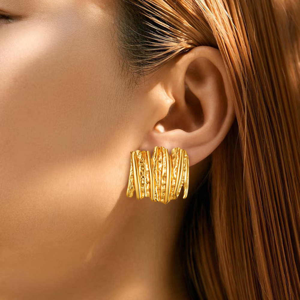 Earplugs de acero inoxidable para mujeres brillo frío oro chapado joyas de orejas de moda retro multifuncional pendientes irregulares plegados