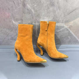 真皮短靴女冬季弹力尖头瘦瘦靴2025新款异形跟绒面高跟鞋裸靴轻奢