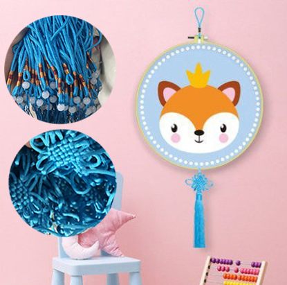 Bordado hecho a mano DIY accesorios auxiliares Lu bordado colgante pintura nudo chino crisantemo nudo loto oído conjunto bolsita Accesorios