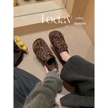 ������ëëЬŮ�⴩2026�¿��ﶬ���ӽq��ů��ɫ����ȫ�����φ�Ь