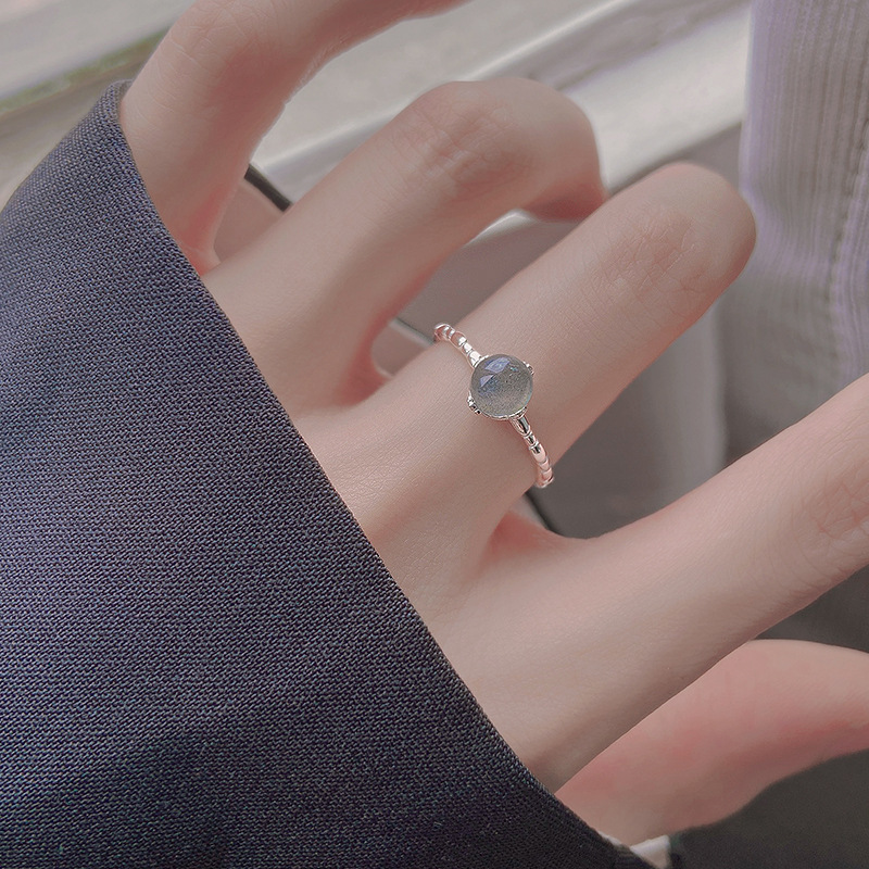 Mondsteinring aus 925er Sterlingsilber für Damen, schlichtes Design, Zeigefinger, leichter Luxusring, modisch_voghion.com