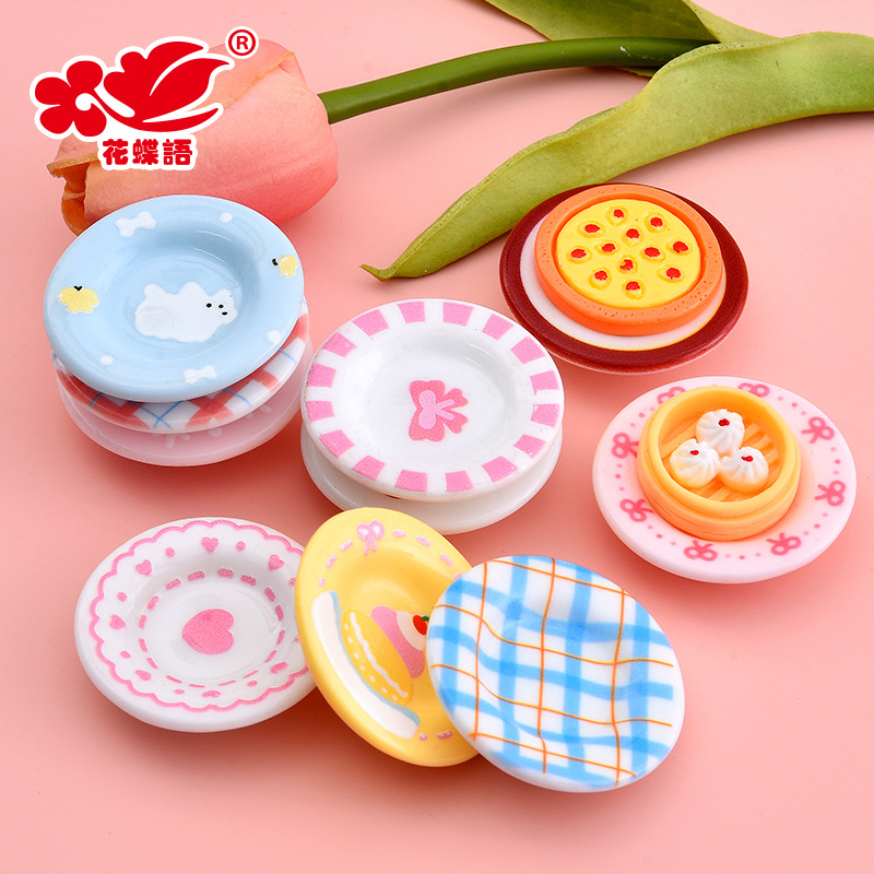 New Small Fresh Printed Plate Resin Accessories DIY Doll House Decoration Cake Snack Plate Desktop Decoration