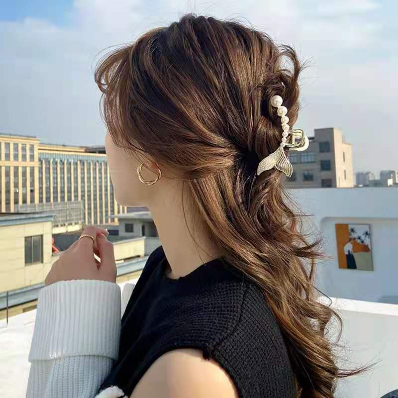 Hair Claws Hair Accessories Type Women's Korean Style Geometric Metal Metal Artificial Pearls Hair Claws