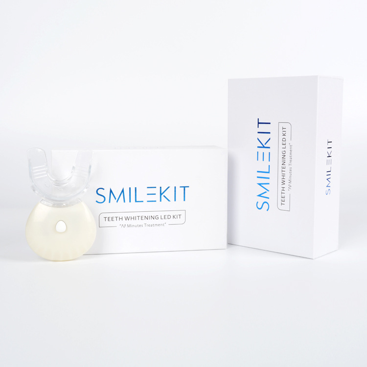 Blanqueamiento de dientes traje de dientes Shell luz traje de sincronización Kit de blanqueamiento de dientes