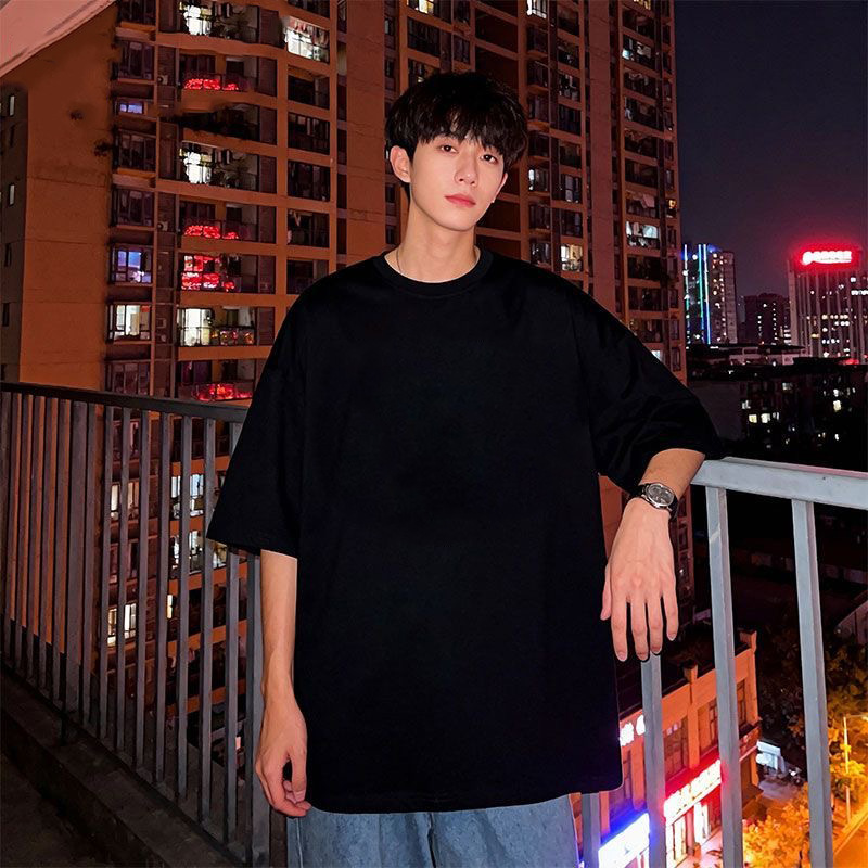 2026 pequeño nuevo impresión versátil inns cuello redondo camiseta de manga corta camiseta casuales blanco t ropa de pareja para hombres y mujeres T comercio exterior