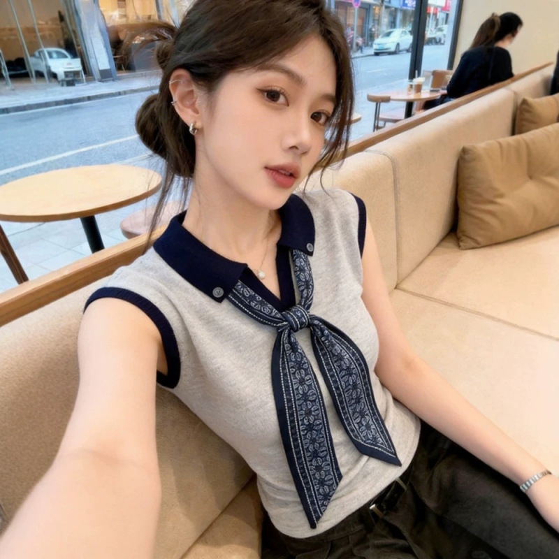 Fashion Color-Blocked Silk Scarf Polo Collar Knit Top for Women, 2026 Summer New Style, Sleeveless Versatile Outerwear A11923