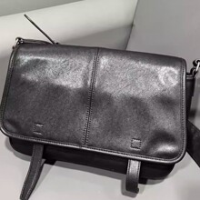 复古植鞣皮信使邮差包休闲百搭跨境通勤单肩斜挎包新款腋下包包女