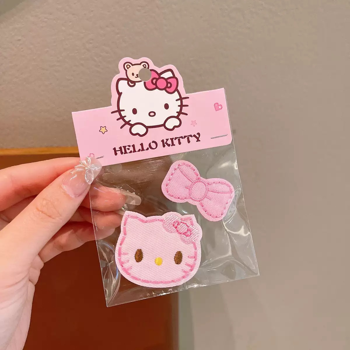 Los niños publican adorables pegatinas de velcro para bebés que no lastiman el cabello roto, artefactos de cabello mágicos para niñas con poco cabello pegatinas de frangeo