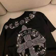 2025�ļ����ƠC荚W���ع�����ʮ�ּܶ���T��Ů����H������Ů