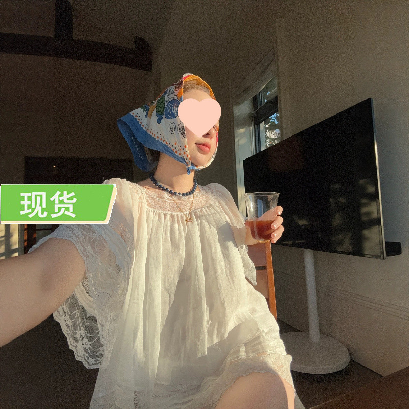 le rouge Zhou Meimei Antique Girl Full Ramie Lace Patchwork Square Neck Pleated A-line Mid-Sleeve Top