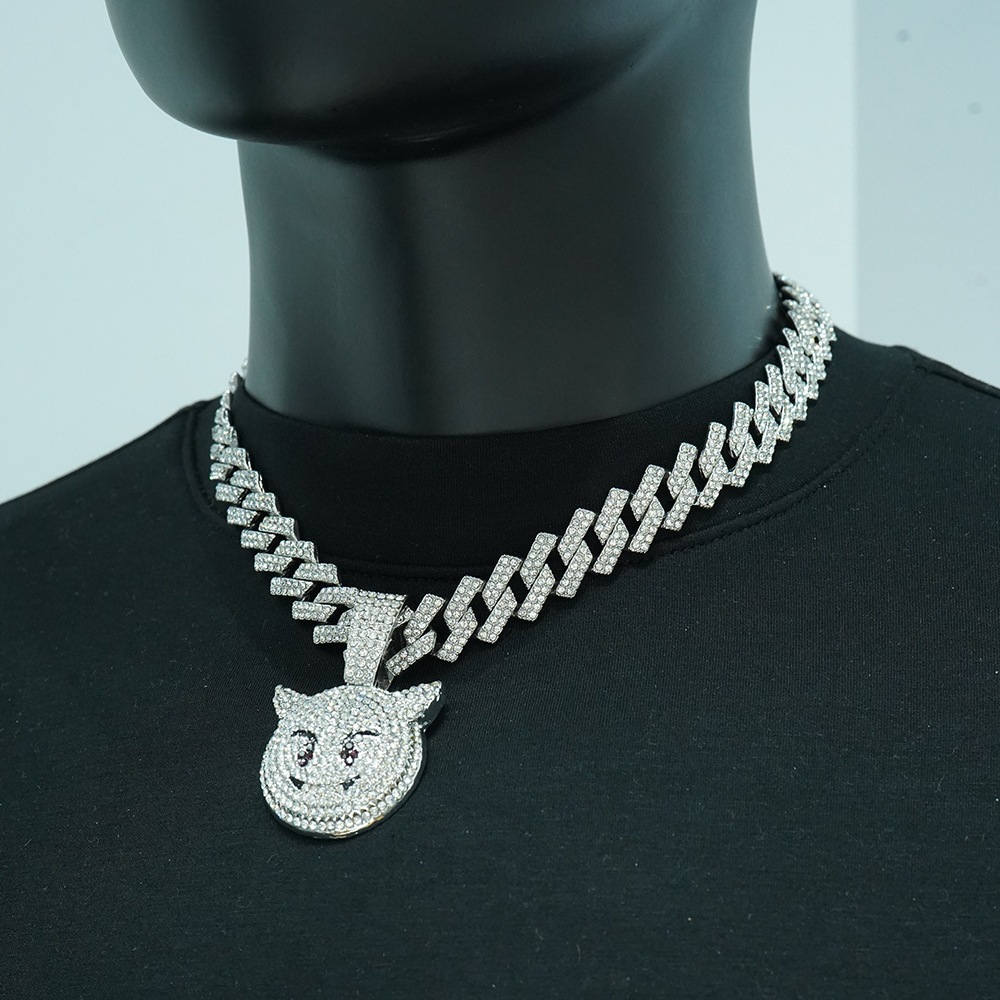Collar de Moda con Colgante de Diablillo, Estilo Hip-Hop, con Diamantes, Cadena Cubana, Joyería Ligera de Lujo para Halloween