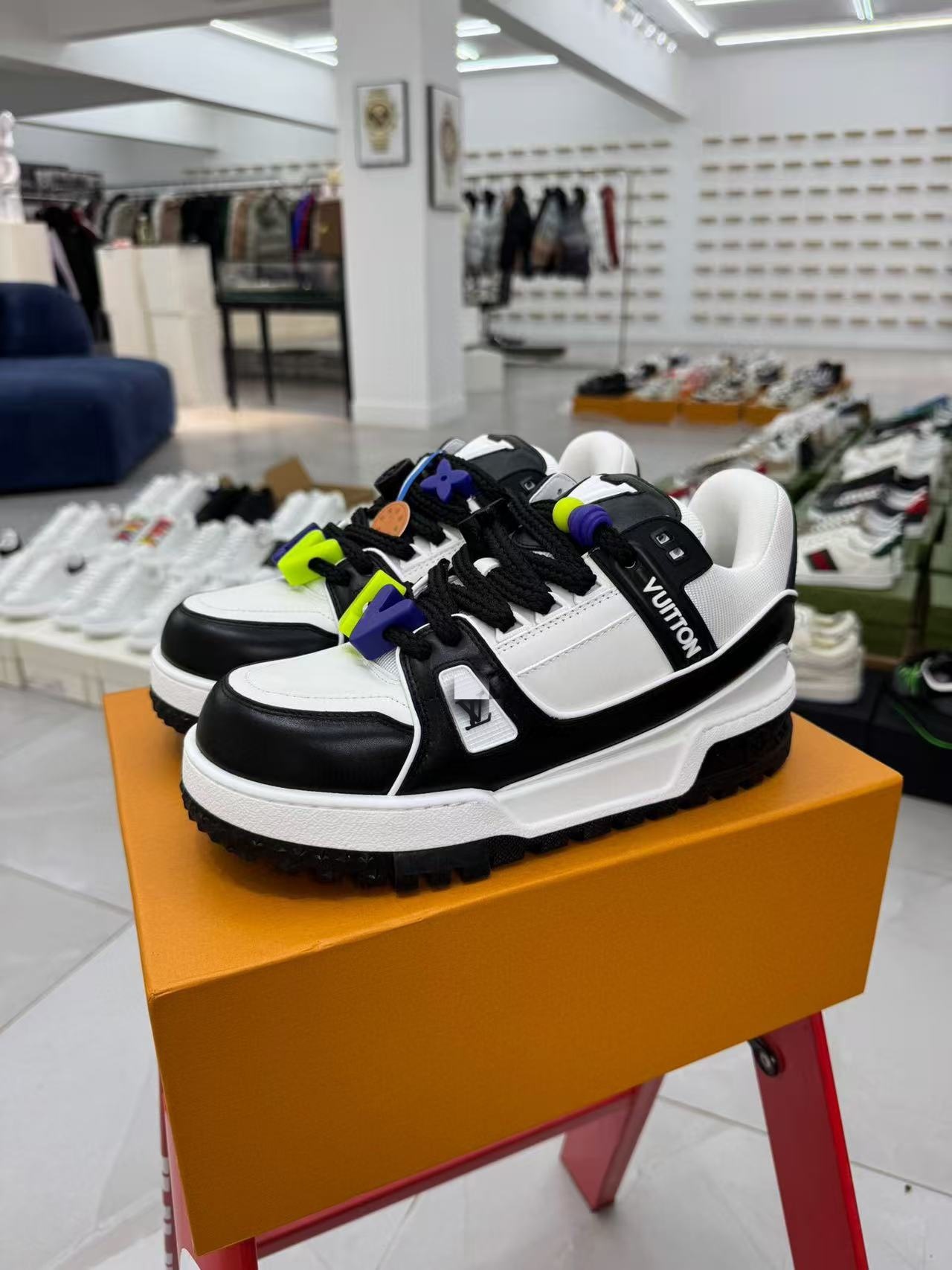 Consult customer service to see real shots 2