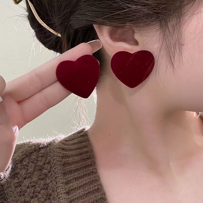 Demi-season burgundy retro fresh earrings