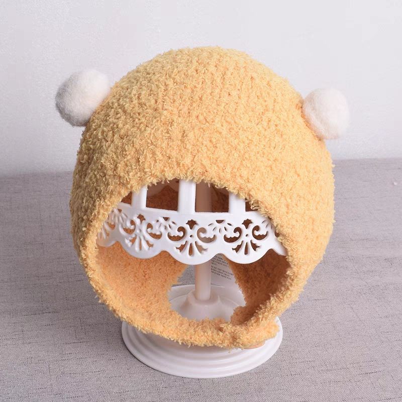 작은 공 노란색