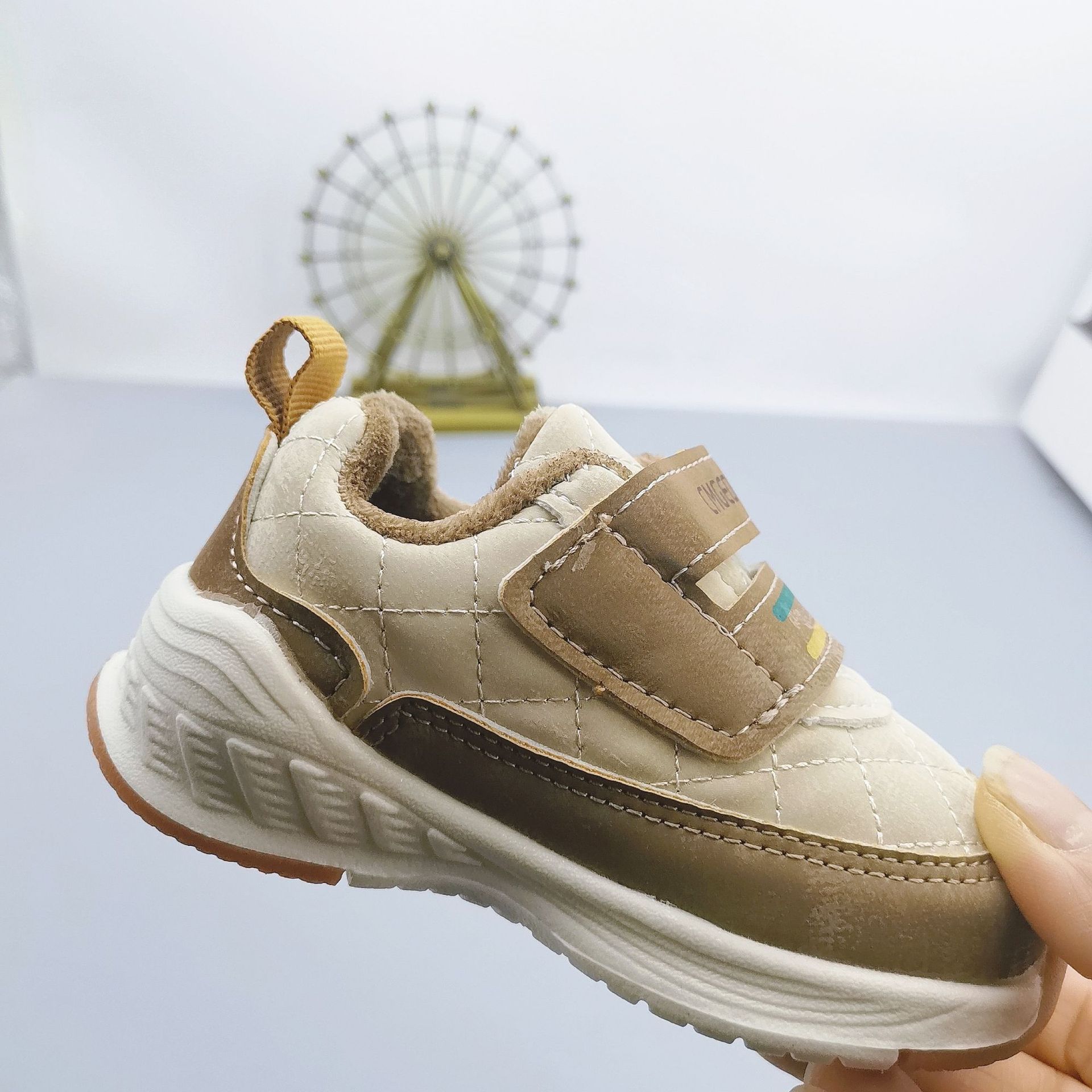 Zapatos de algodón para bebés antideslizantes, zapatos deportivos para bebés, suela suave de primavera, nuevos zapatos transpirables para bebés, zapatos transpirables