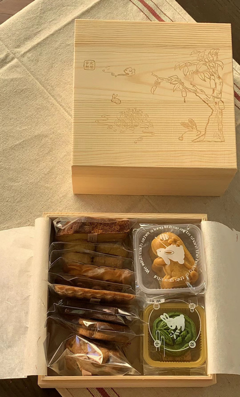 新款中秋2025月饼大礼盒包装盒蛋黄酥广式流心糕点礼品盒空盒|undefined