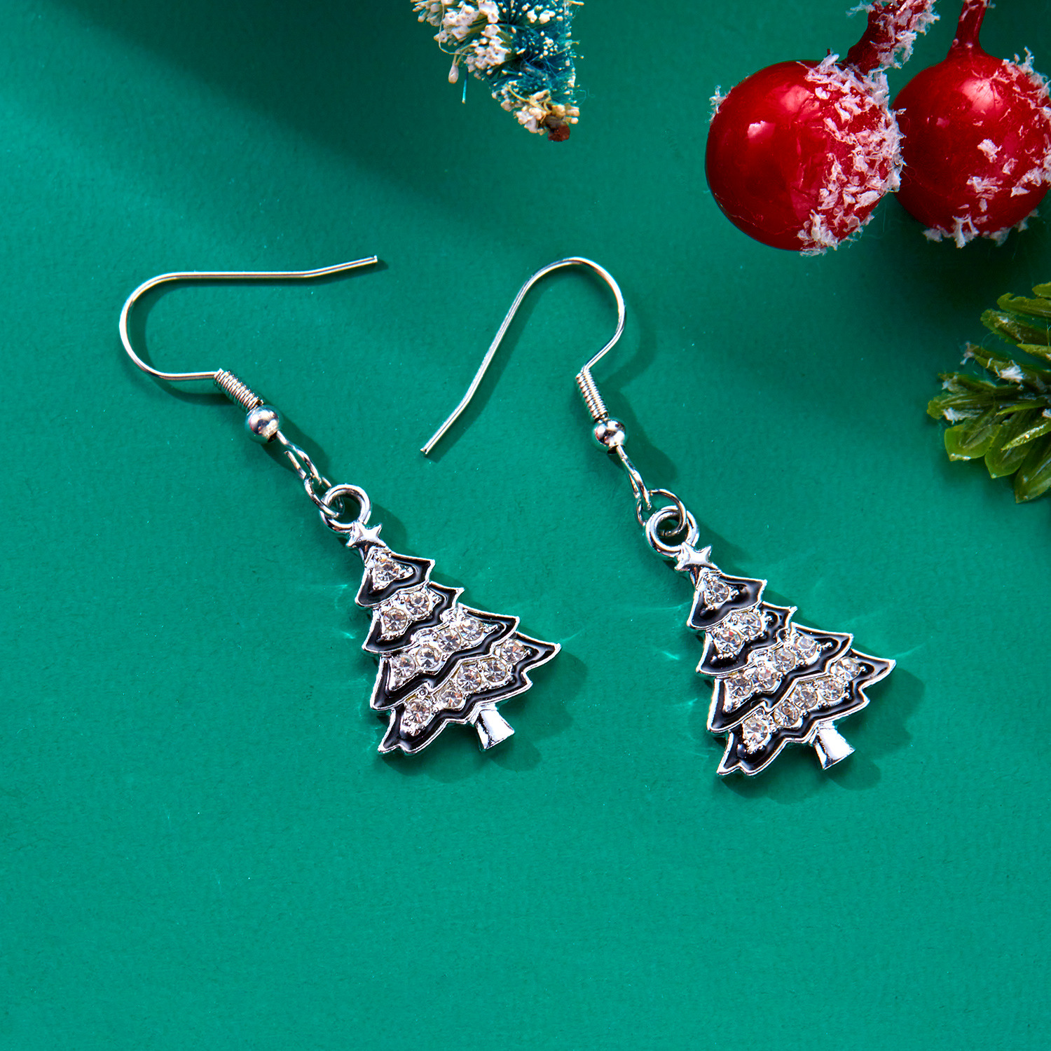 7g Weight Alloy Ear Needle Material Drop Earrings Classification 1 Pair Quantity Festival Occasion Alloy Material Christmas Festival Christmas Hat, Christmas Tree, Santa Claus Pattern Women's Gender Cute, Christmas Style 1 Pair Cute Christmas Christmas Hat Christmas Tree Santa Claus Alloy Drop Earrings 9