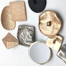 现货不规则形状金属高脚扣异型高脚金属纽扣大衣风衣装饰扣