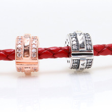 �˼������WҫPav&eacute;��肾��l�OӋ�՘˹̶��A �W��õ���ɫ��λ��Ů