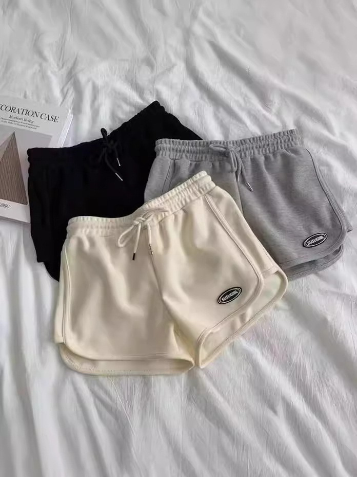 Pantalones cortos deportivos de tiro alto para mujer de poliéster y seda de hielo, ligeramente elástico