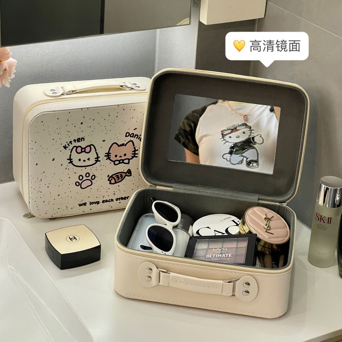 Estuche cosmético portátil lindo original con espejo, bolsa cosmética de almacenamiento portátil para el cuidado de la piel de viaje de alta calidad de gran capacidad