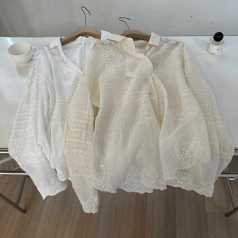 White Lace Hollow-Out Semi-Sheer Long-Sleeve Shirt for Women, Artistic Style, Embroidered French Lace, Niche Loose-Fitting Blouse for Spring