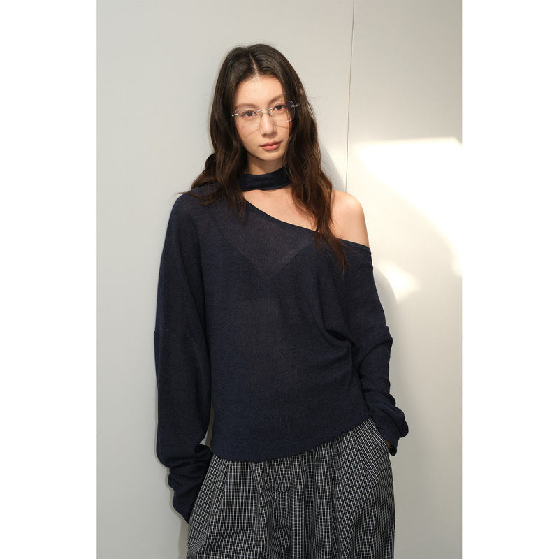 [Special Offer, No Refunds or Exchanges] Original Price 125 Yuan, Halter Neck, Off-Shoulder, Long-Sleeved, Loose-Fitting Knit Sweater for Women 258115
