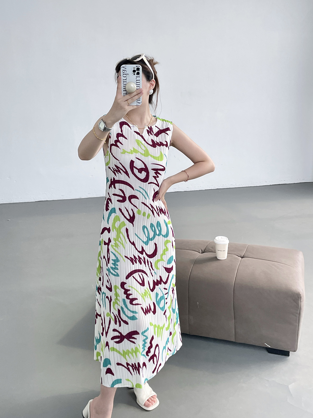 Xanh lục phối trắng