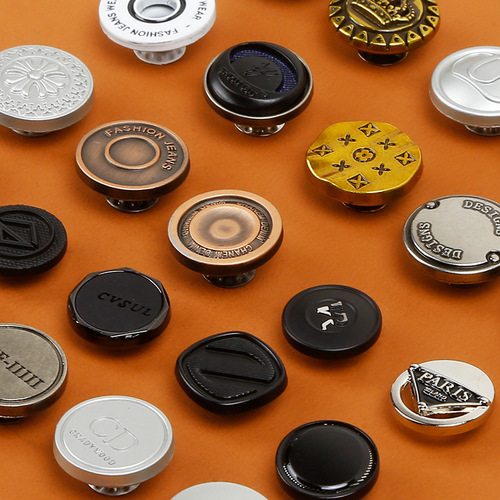 Down jacket buttons, shank buttons, square buttons, garment front buttons, mother buttons, metal four-way buttons, hidden buttons