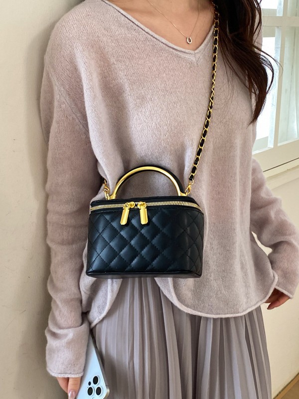 Bolso de cadena de diamante para mujeres 2026 nuevo nicho de diseño transfronterizo de alta sensación de bolso de mochila de caja universal bolso