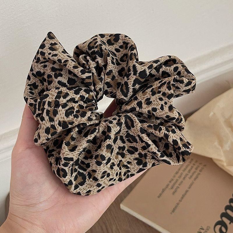 Coletero Grande con Estampado de Leopardo de Banda Elástica Alta Elasticidad para Cola de Caballo image 9