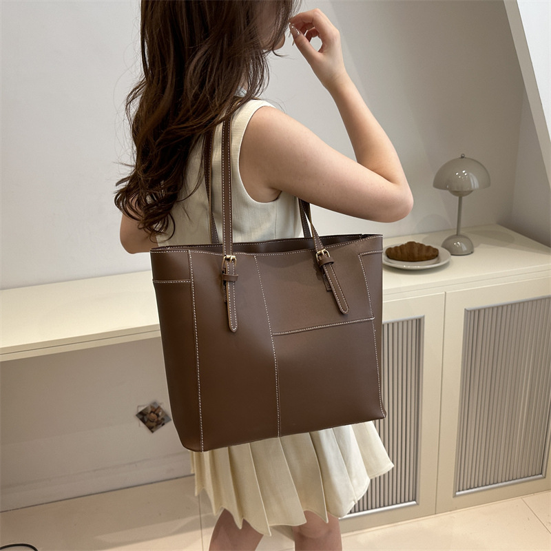 Bolso retro 2024 nuevo estilo de trabajo bolso de viaje de moda alta calidad de hombro versátil bolso de gran capacidad