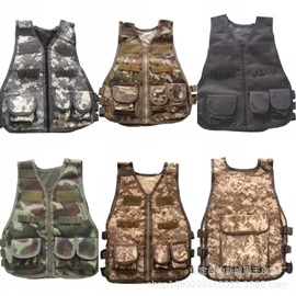 迷彩服;玩具枪;儿童户外服