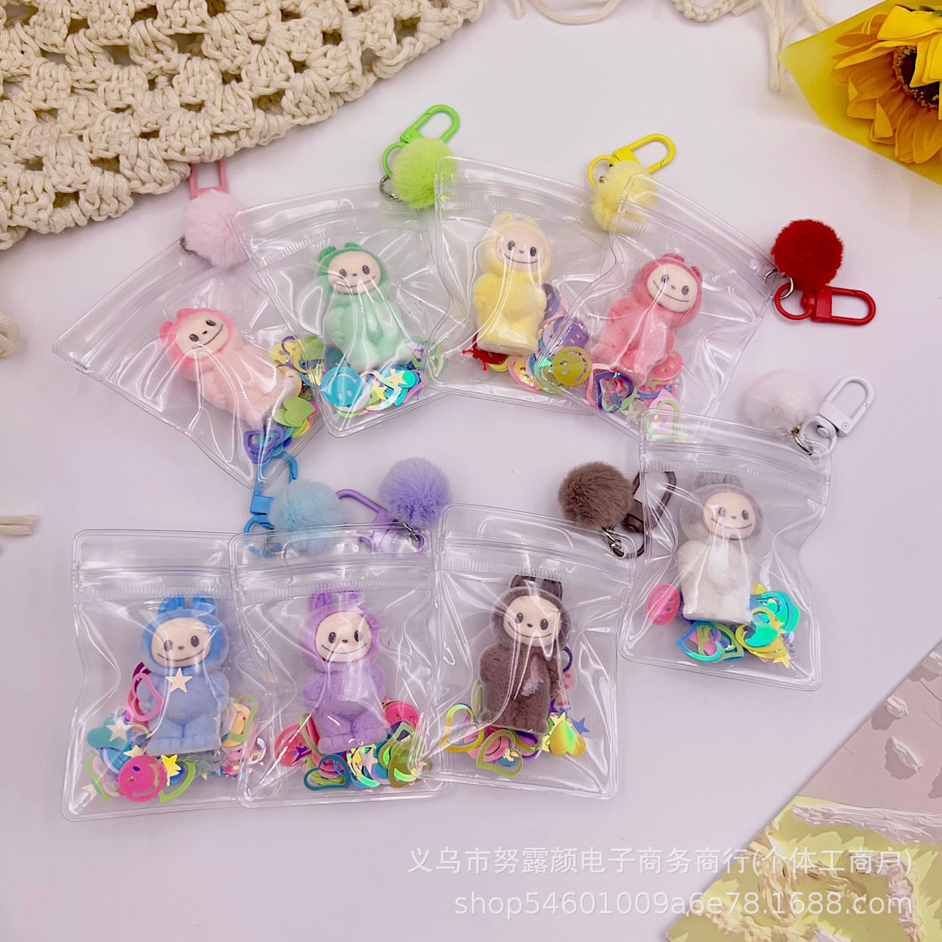 跨境马卡龙植绒小布布可爱毛球钥匙扣创意挂件萌粒透明防尘娃包