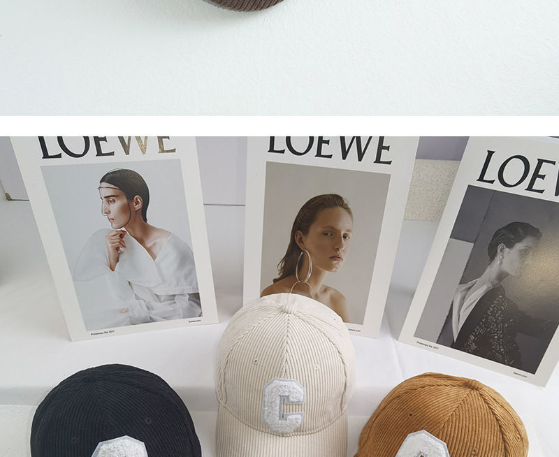New Baseball Cap for Women in Autumn and Winter, New Corduroy Sports C-letter Internet Famous Outdoor, Same Style Men's Hard Top Duck Tongue Hat_voghion.com