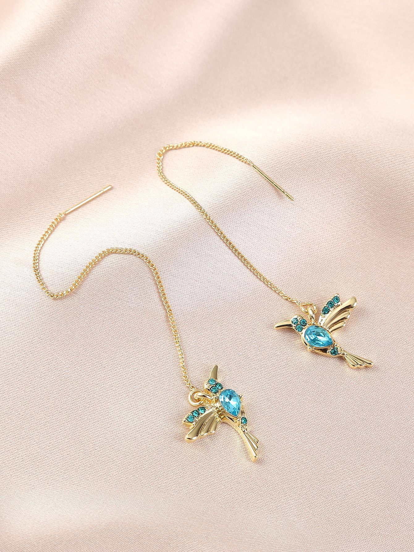 hot accessories Long high end pearl earrings Zircon crystal bee earrings Colorful bird earrings_voghion.com