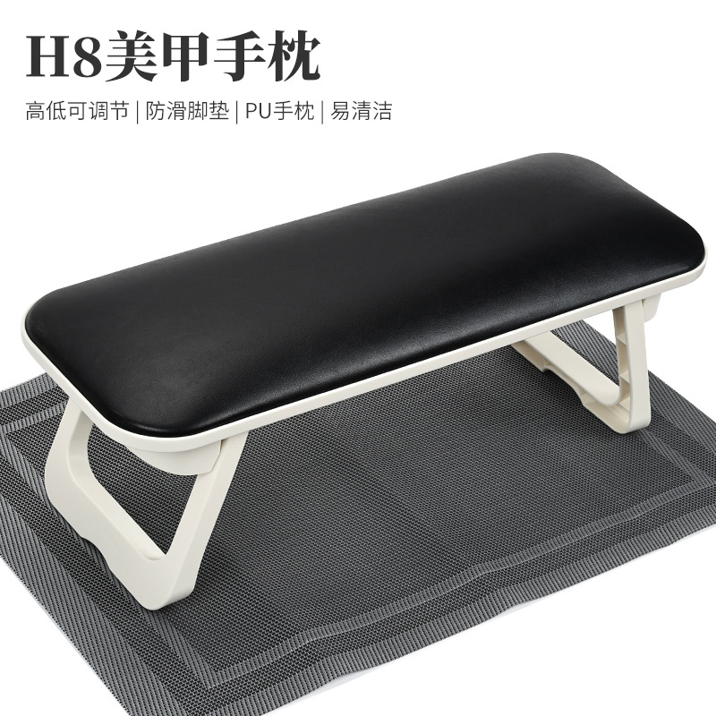 Handheld foldable non-slip set for manicure