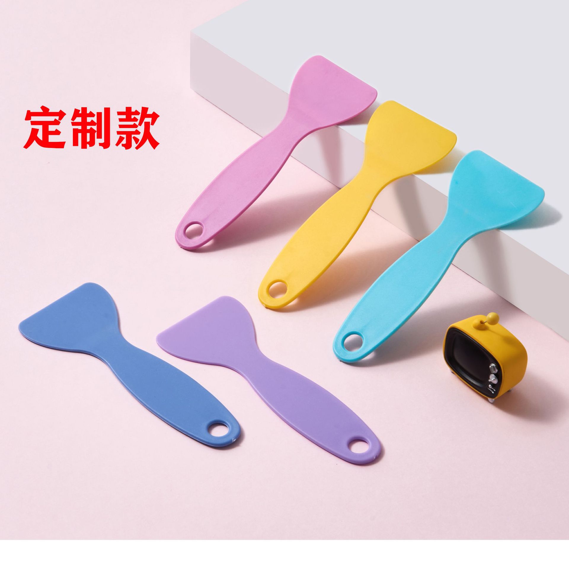 加厚刮刀定制塑料三角刮板手账小黄铲彩色涂料刮板汽车贴膜工具