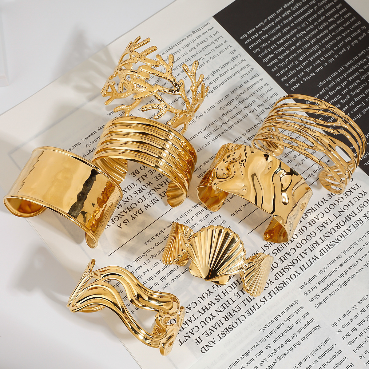 Joyas europeas y estadounidenses JEDING pulseras de acero de titanio no se desvanecen joyas de lujo ligero pulseras de alta sensación de acero inoxidable joyas transfronterizas