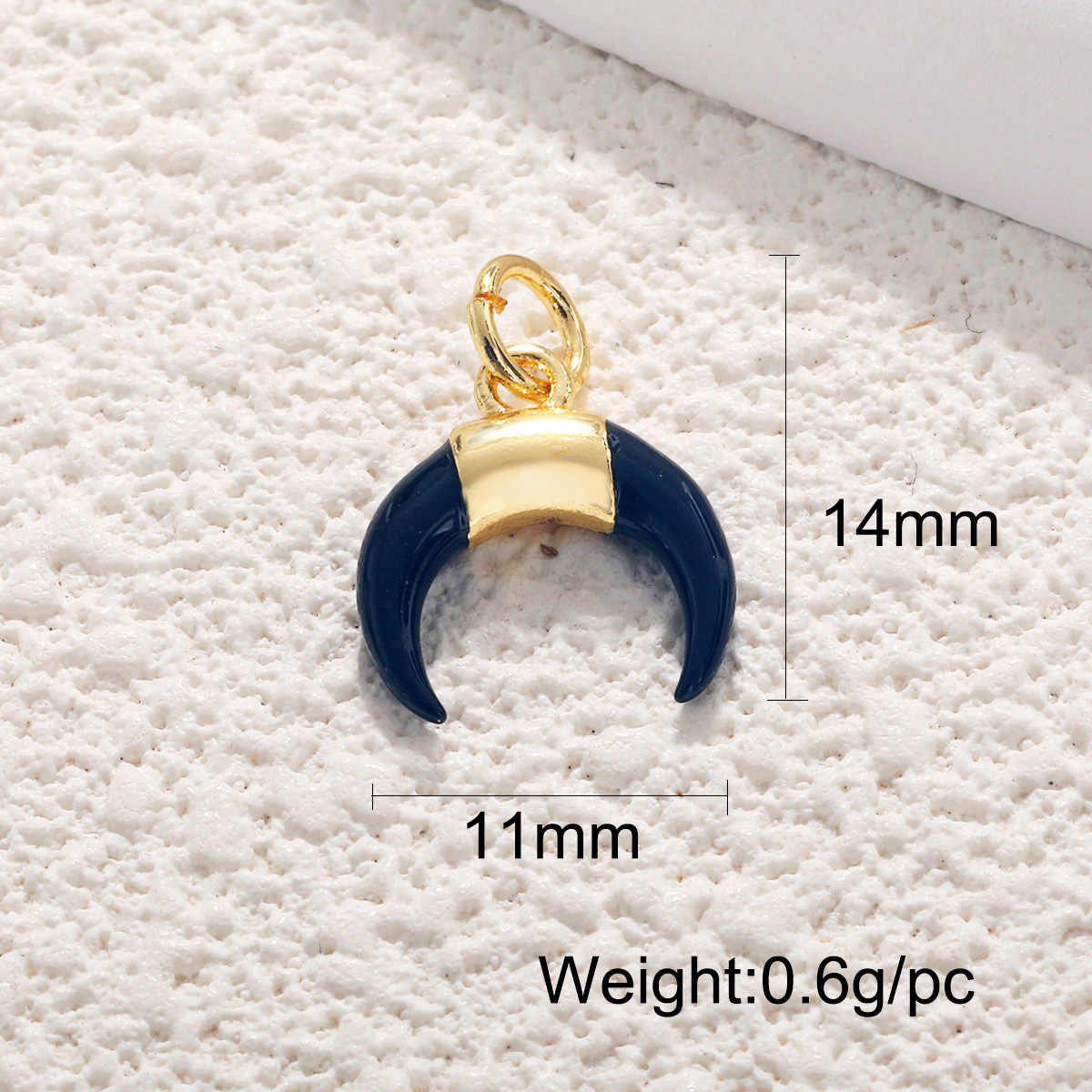 2g Weight Pendant Jewelry Making Type 1 Piece Quantity Holiday, Daily Occasion Copper Material Geometric, Heart Shape Pattern Unisex Gender Plating Design Retro Style 1 Piece Copper Geometric Heart Shape Pendant 2