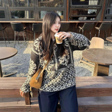 ���W�M���uᘿ����ڰ�ײɫ���Iϵ��㼑����e�L���ﶬë��Ů�b����