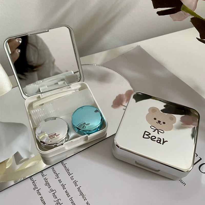 Футляр для контактных линз Brand invisible с зеркалом, глянцевая крышка «мишутка», пинцет и флакон (62×62×22 мм)