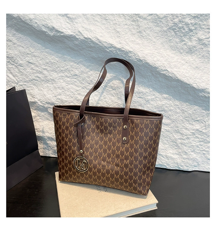 One-Shoulder Summer Shoulder Bag, Capacious Tote, High-Quality Style, 4 Colors