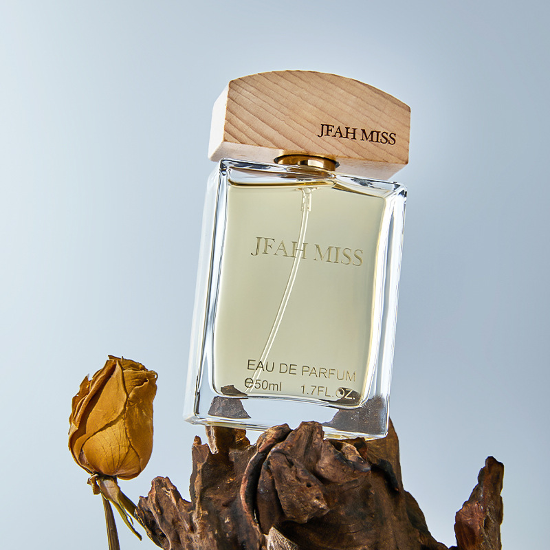 Caja de regalo en vivo para hombres 50ml fragancia de madera fresca y duradera colonia vietnamita al por mayor